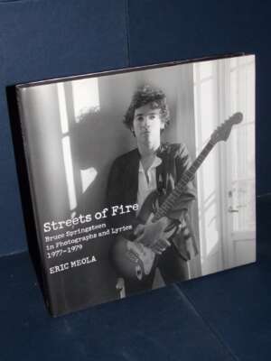 Libreria del Novecento Verona | Libri Usati, Prime Edizioni e Vinile Eric Meola – Streets of Fire. Bruce Springsteen in Photographs and Lyrics 1977-1979 – It Books – 2012 - Fotografia - Libreri…